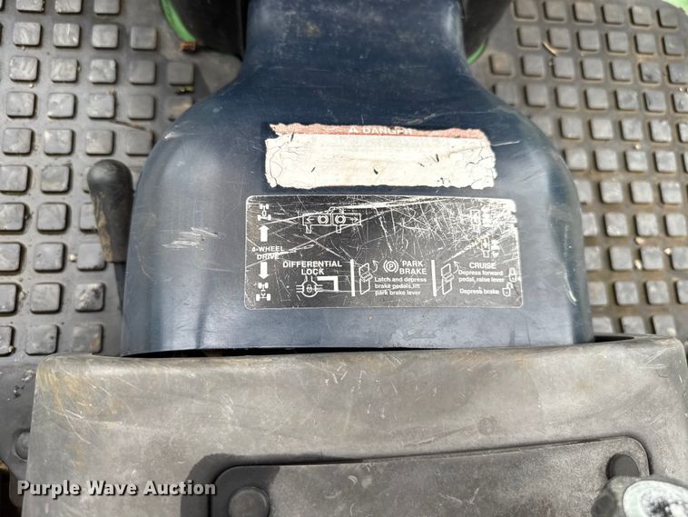 image for item ET6269 John Deere 2520 MFWD tractor