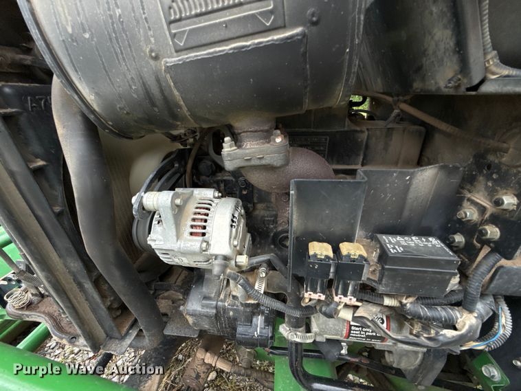 image for item ET6269 John Deere 2520 MFWD tractor