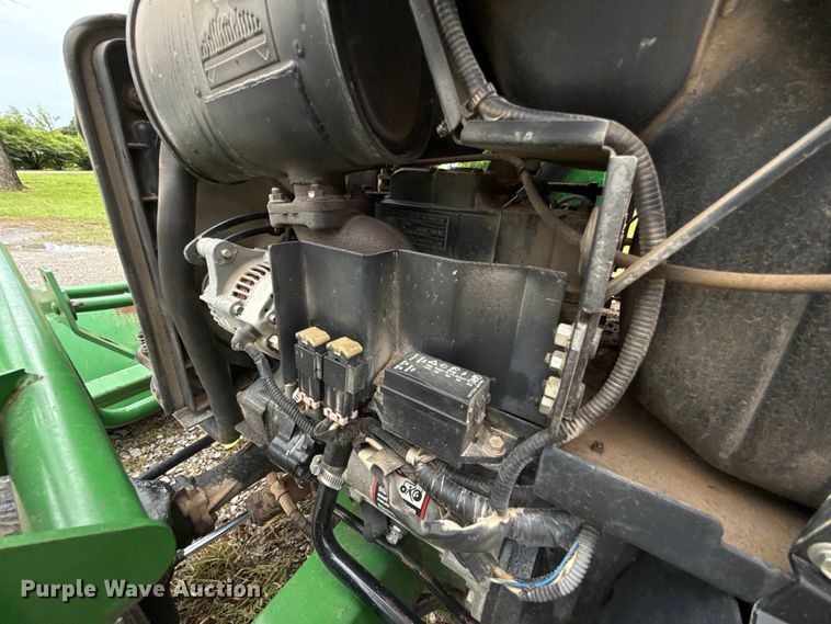 image for item ET6269 John Deere 2520 MFWD tractor