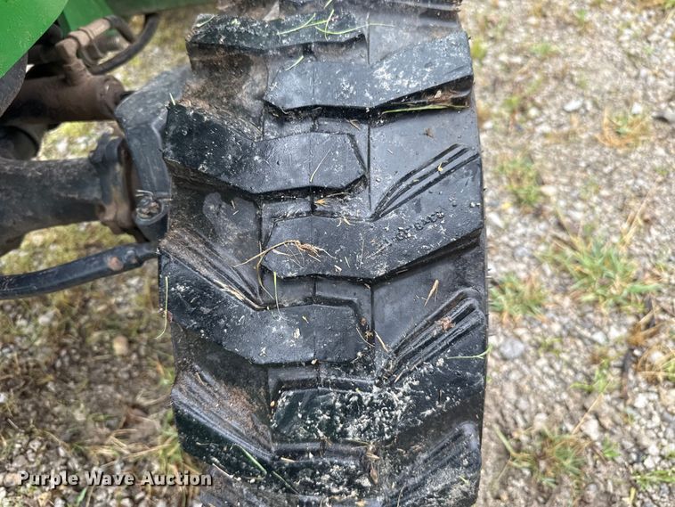 image for item ET6269 John Deere 2520 MFWD tractor