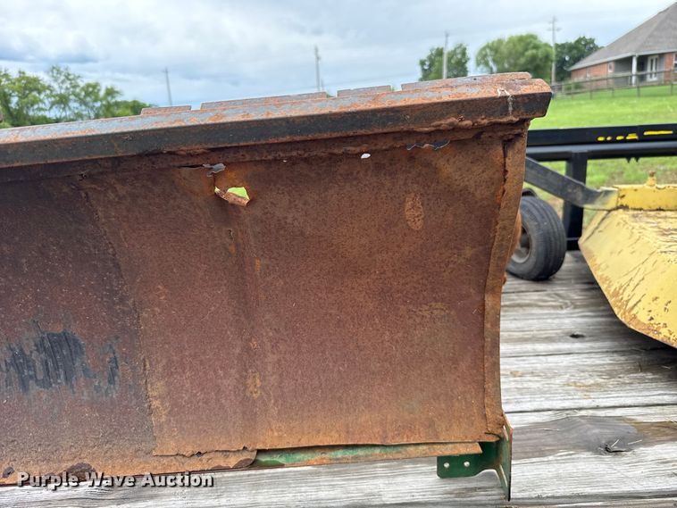 image for item ET6272 Snow plow attachment