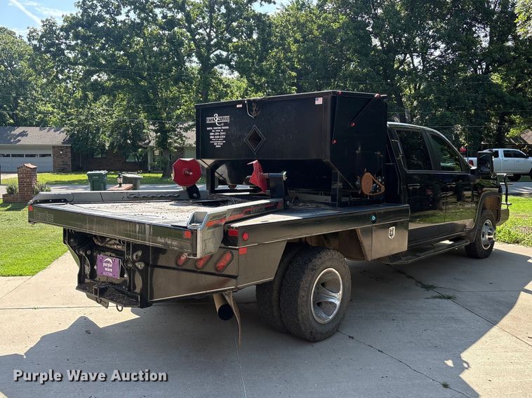 image for item EU5603 2021 Chevrolet Silverado 3500HD Crew Cab bale bed pickup truck