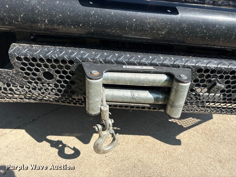 image for item EU5603 2021 Chevrolet Silverado 3500HD Crew Cab bale bed pickup truck