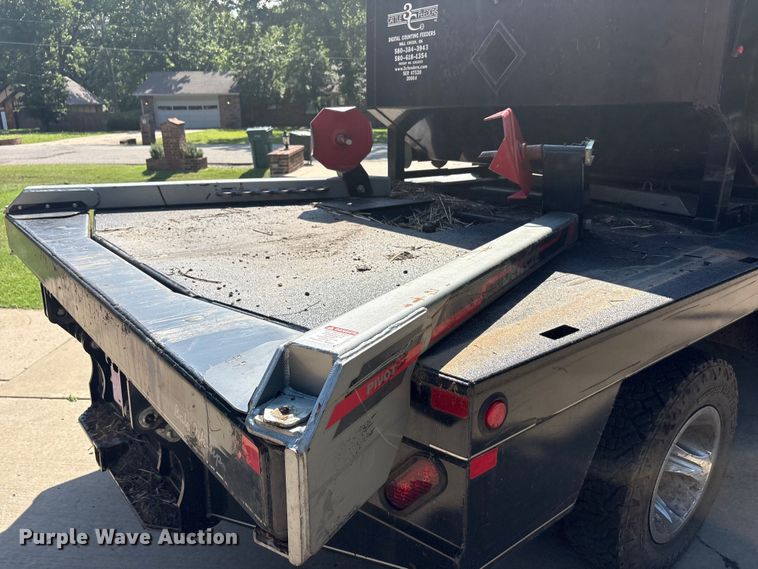 image for item EU5603 2021 Chevrolet Silverado 3500HD Crew Cab bale bed pickup truck