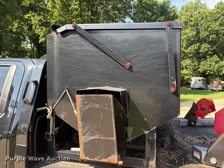 image for item EU5603 2021 Chevrolet Silverado 3500HD Crew Cab bale bed pickup truck