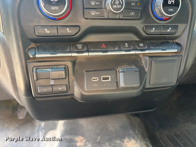 image for item EU5603 2021 Chevrolet Silverado 3500HD Crew Cab bale bed pickup truck