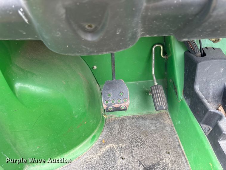 image for item EU5612 2006 John Deere HPX Gator utility vehicle