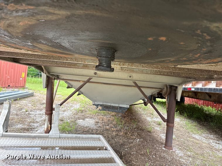 image for item EU5617 1993 Timpte, Inc grain trailer