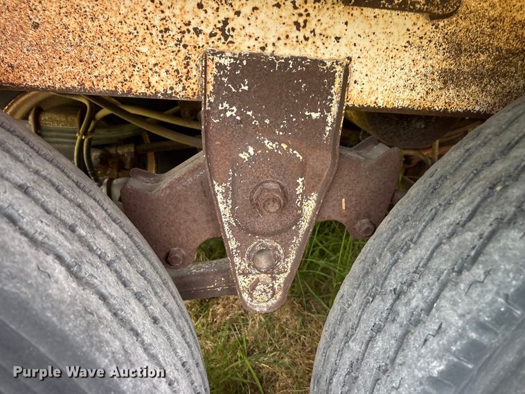 image for item EU5617 1993 Timpte, Inc grain trailer