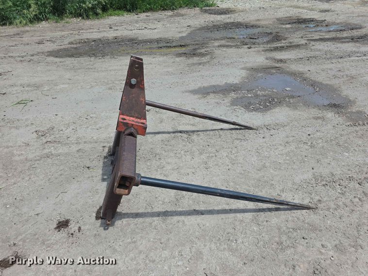 image for item EV2239 (2) bale spears 