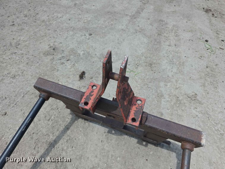 image for item EV2239 (2) bale spears 
