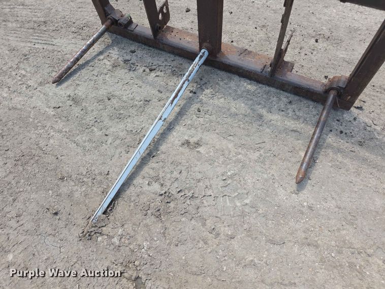 image for item EV2239 (2) bale spears 