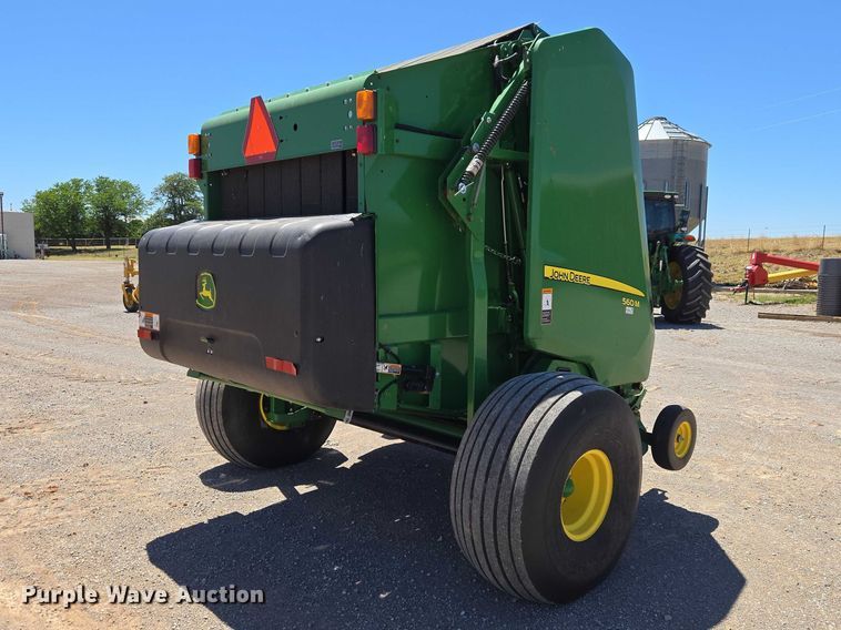 image for item EW0134 2019 John Deere 560M round baler