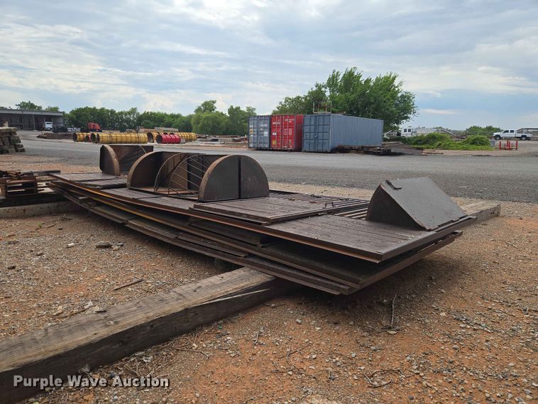 image for item EW0208 (3) livestock stall fronts