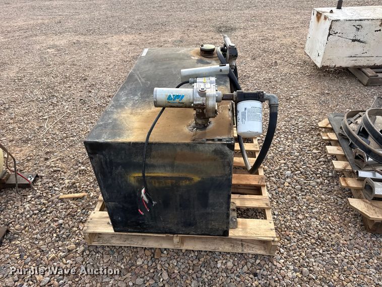 image for item FB6475 Fuel tank