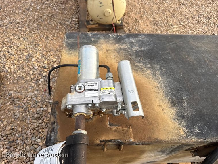 image for item FB6475 Fuel tank
