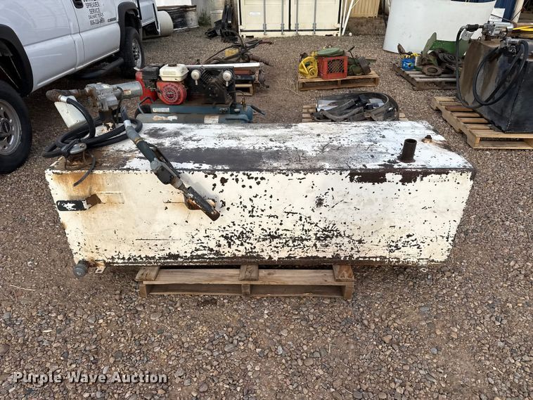 image for item FB6476 Fuel tank