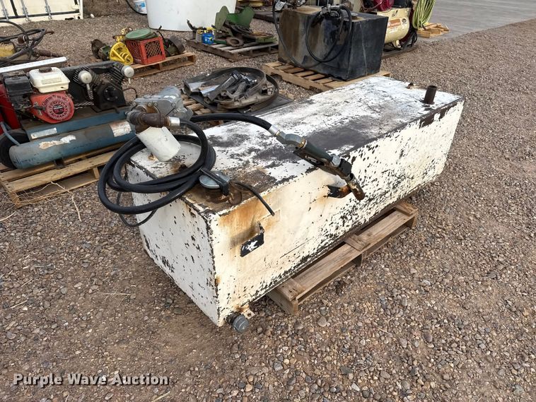 image for item FB6476 Fuel tank