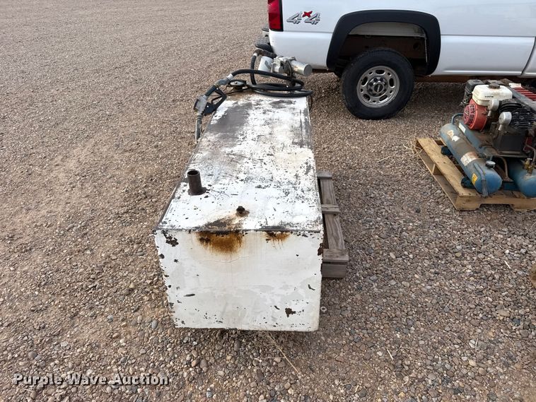 image for item FB6476 Fuel tank