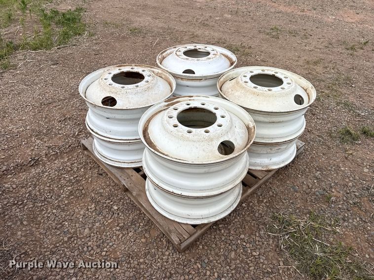 image for item FB6479 (8) 24.5 steel wheels