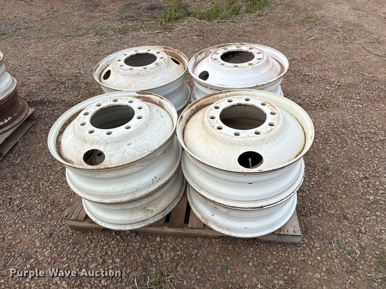 image for item FB6479 (8) 24.5 steel wheels