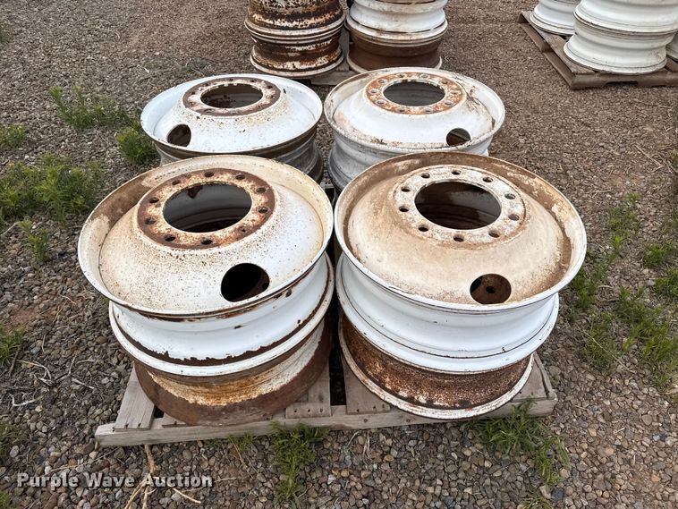 image for item FB6481 (8) 24.5 steel wheels