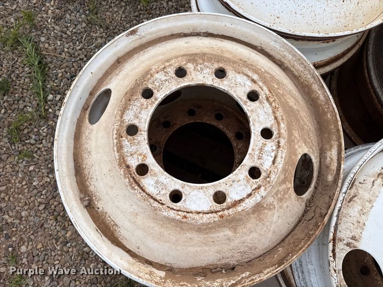 image for item FB6481 (8) 24.5 steel wheels