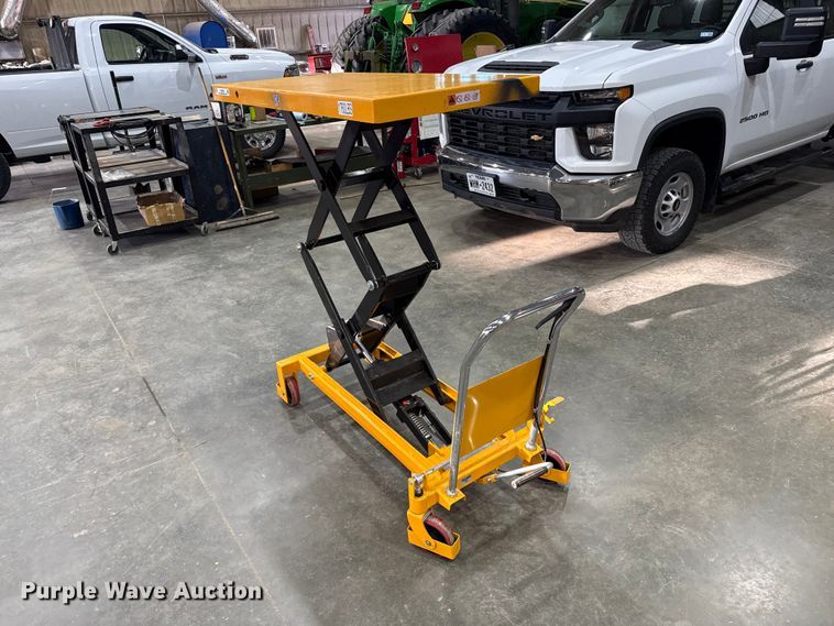 image for item FB6484 Hydraulic lift table
