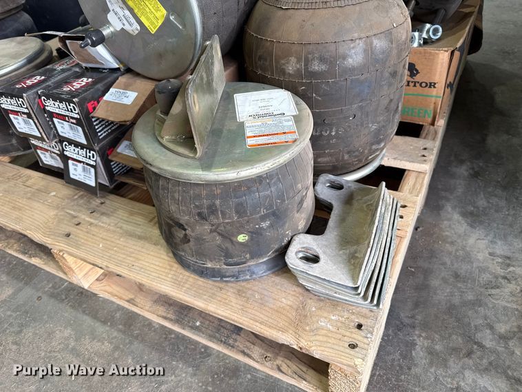 image for item FB6485 Truck parts