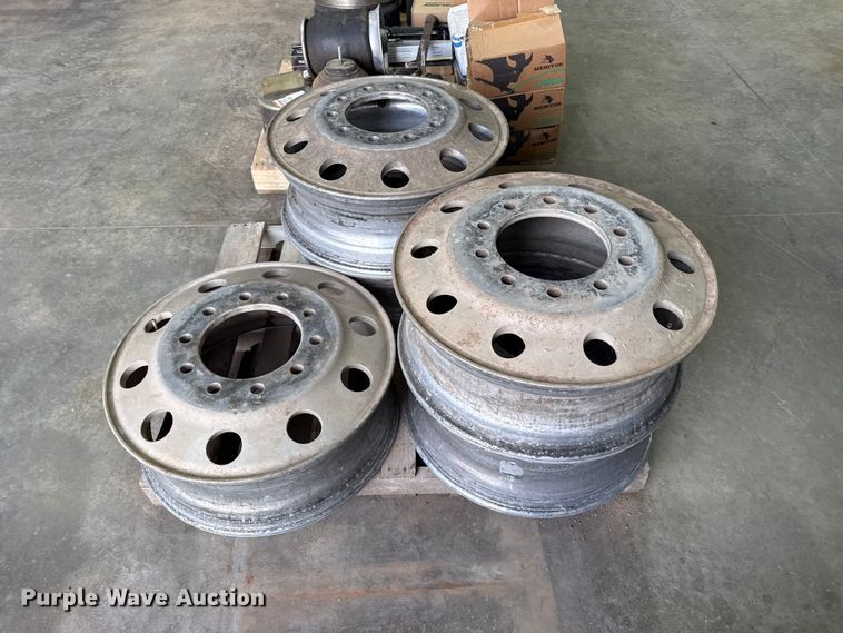 image for item FB6485 Truck parts