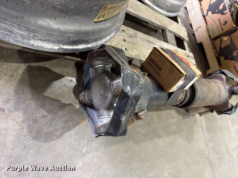image for item FB6485 Truck parts
