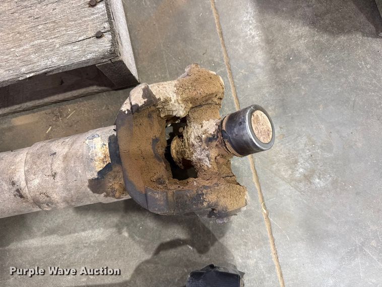 image for item FB6485 Truck parts