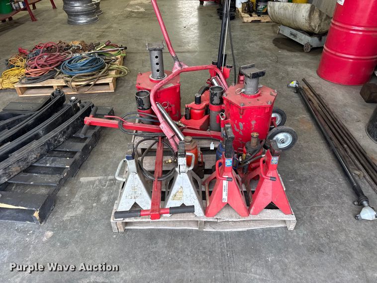 image for item FB6487 Jacks
