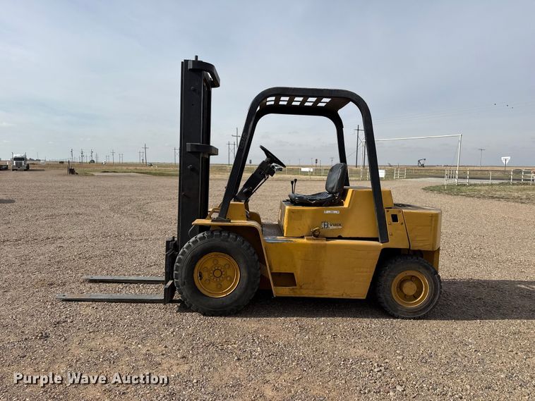 image for item FB6491 Caterpillar V80D forklift
