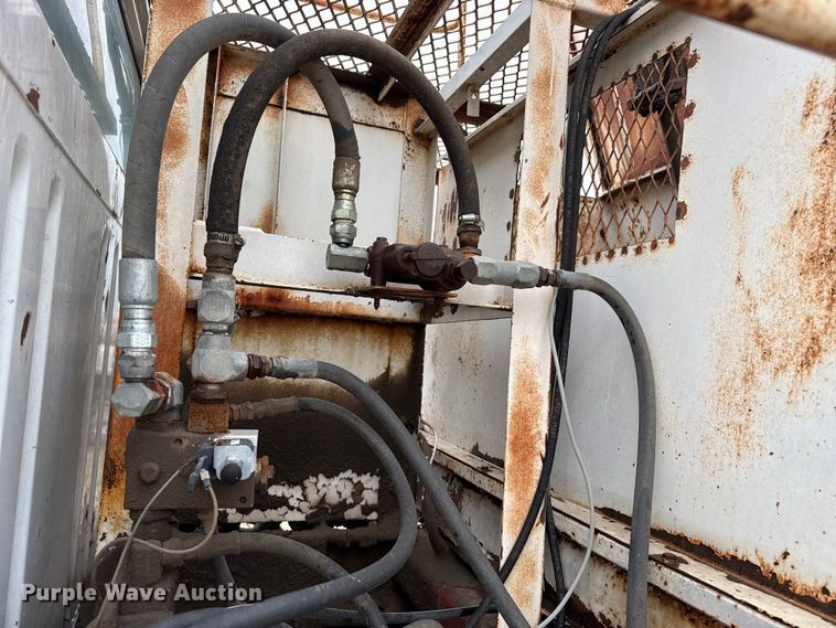 image for item FB6496 1982 International 1954 feed mixer truck