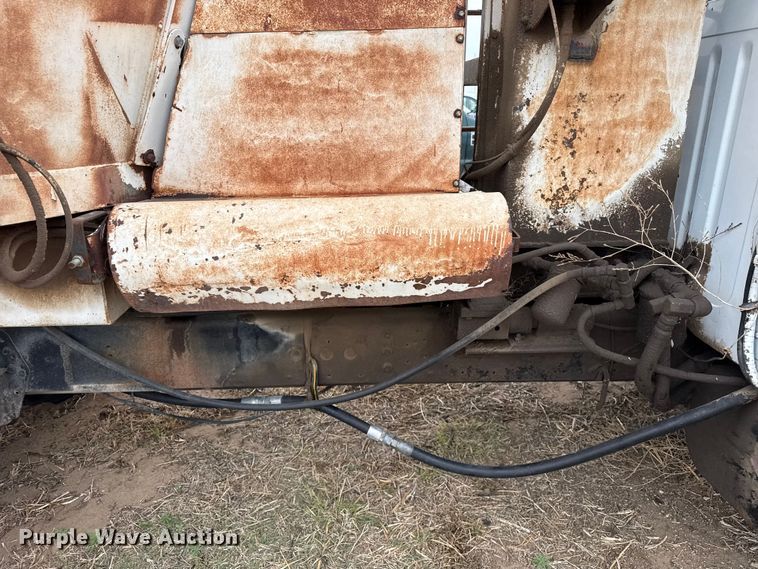 image for item FB6496 1982 International 1954 feed mixer truck