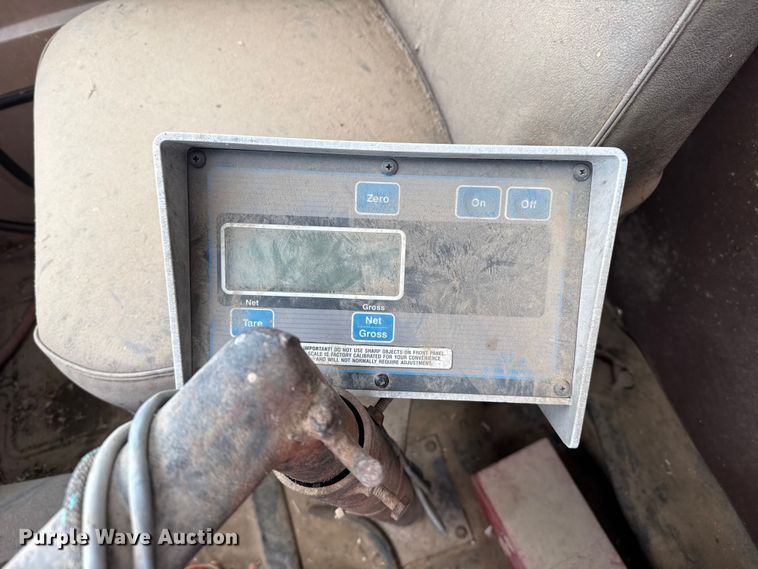 image for item FB6496 1982 International 1954 feed mixer truck