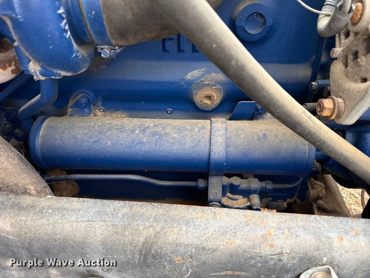 image for item FB6496 1982 International 1954 feed mixer truck