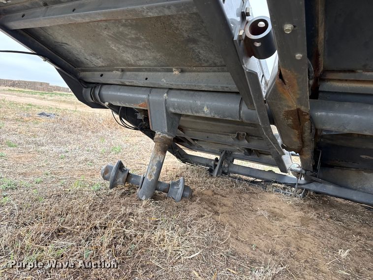 image for item FB6499 Massey Ferguson AC25 bale accumulator