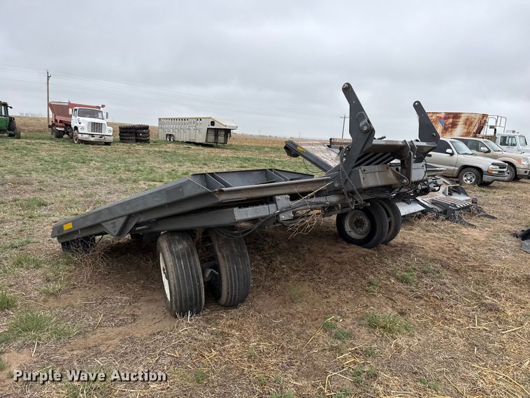 image for item FB6500 Massey Ferguson AC25 bale accumulator