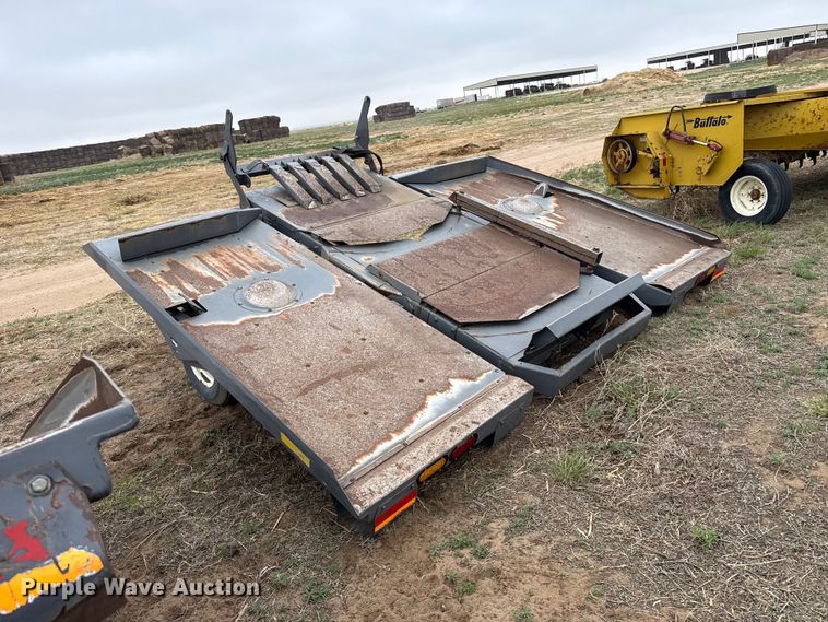 image for item FB6500 Massey Ferguson AC25 bale accumulator