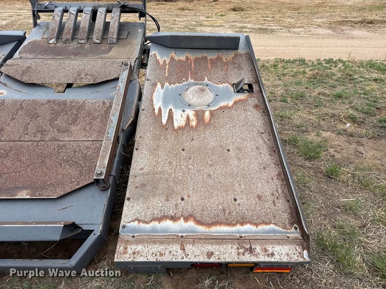 image for item FB6500 Massey Ferguson AC25 bale accumulator