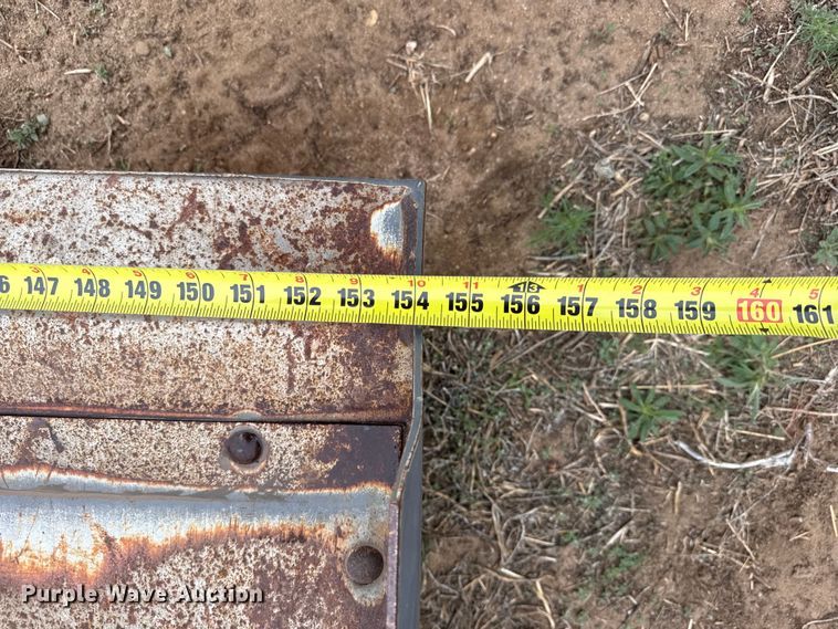 image for item FB6500 Massey Ferguson AC25 bale accumulator
