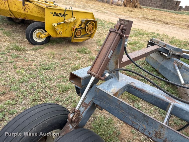 image for item FB6502 Crustbuster pull type grader