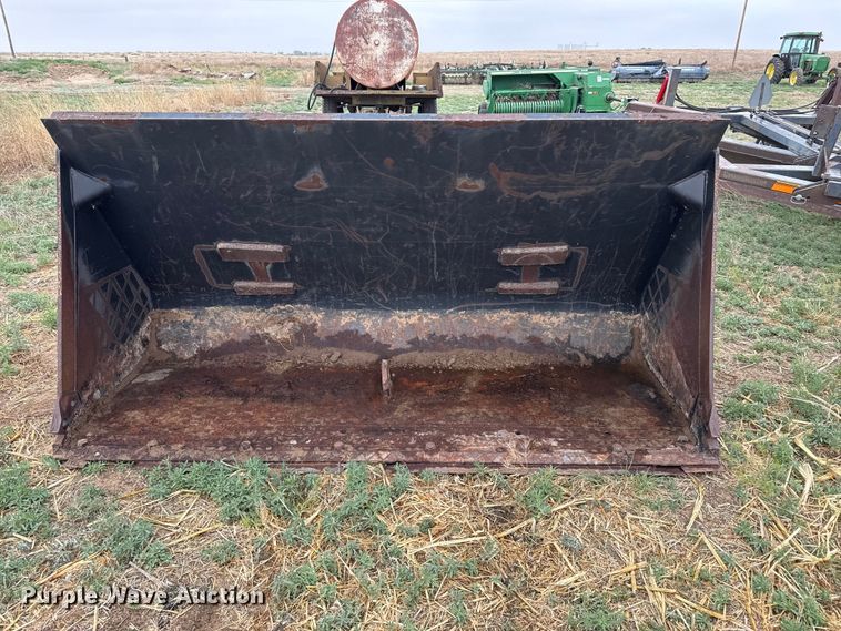 image for item FB6503 Caterpillar bucket