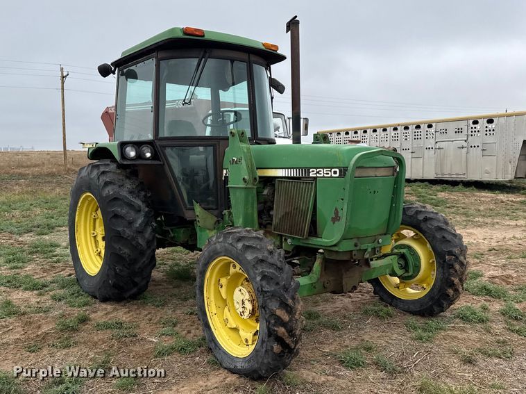 image for item FB6509 John Deere 2350 MFWD tractor