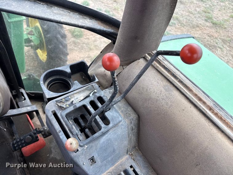 image for item FB6509 John Deere 2350 MFWD tractor