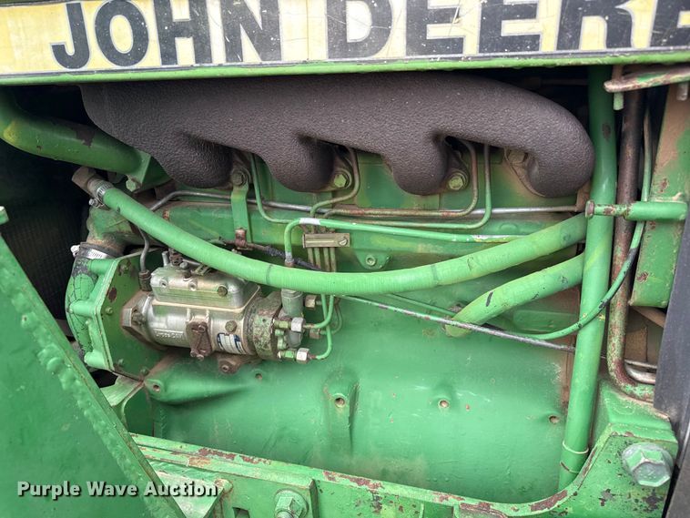 image for item FB6509 John Deere 2350 MFWD tractor