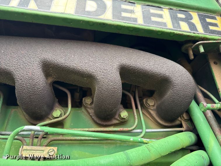 image for item FB6509 John Deere 2350 MFWD tractor