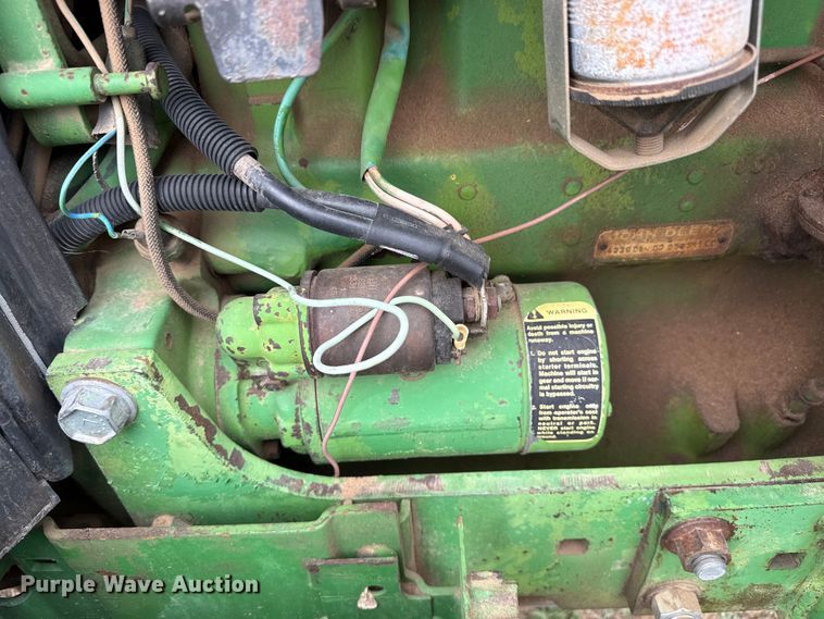 image for item FB6509 John Deere 2350 MFWD tractor